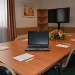 Reytan Hotel 3*
