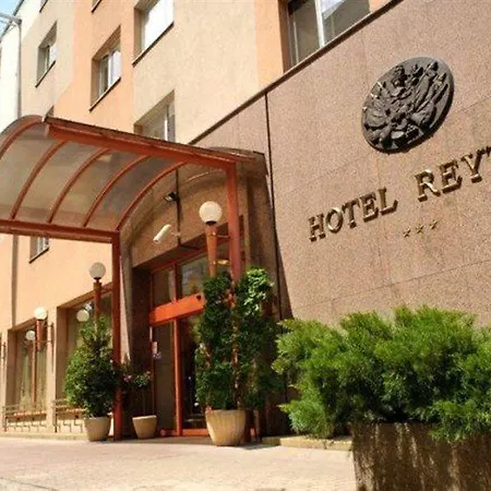 Hotel Reytan 3*
