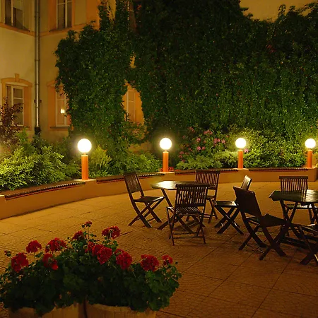 Reytan Hotel 3*