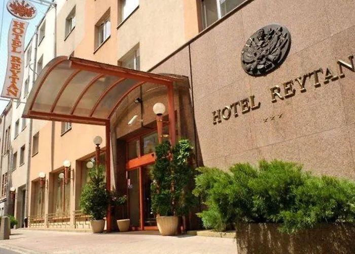 Hotel Reytan 3*