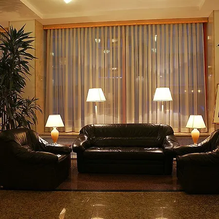 Hotel Reytan 3*